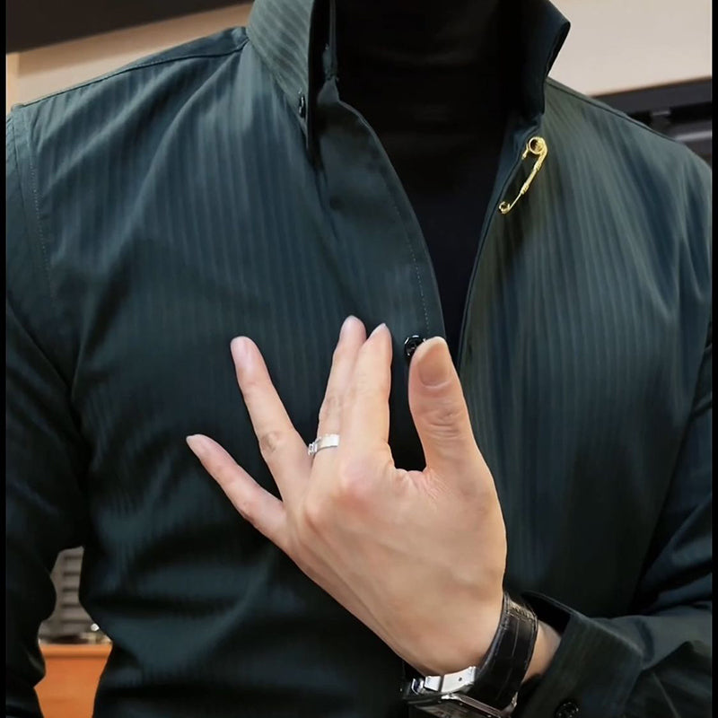New Design🤳Men’s Sleek Striped Shirt👔