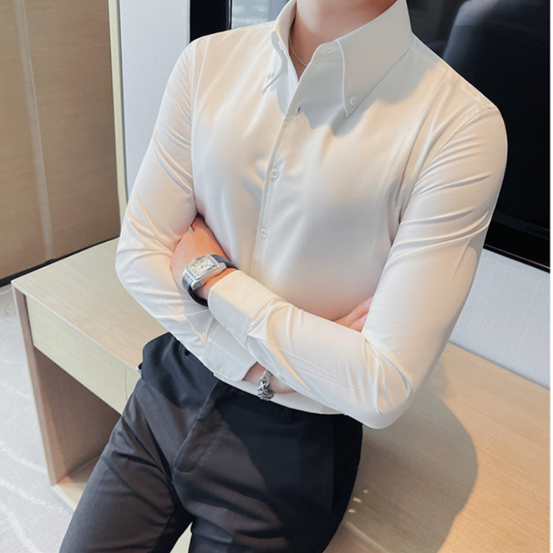 Classic Men's Slim-Fit Long-Sleeve Shirt
